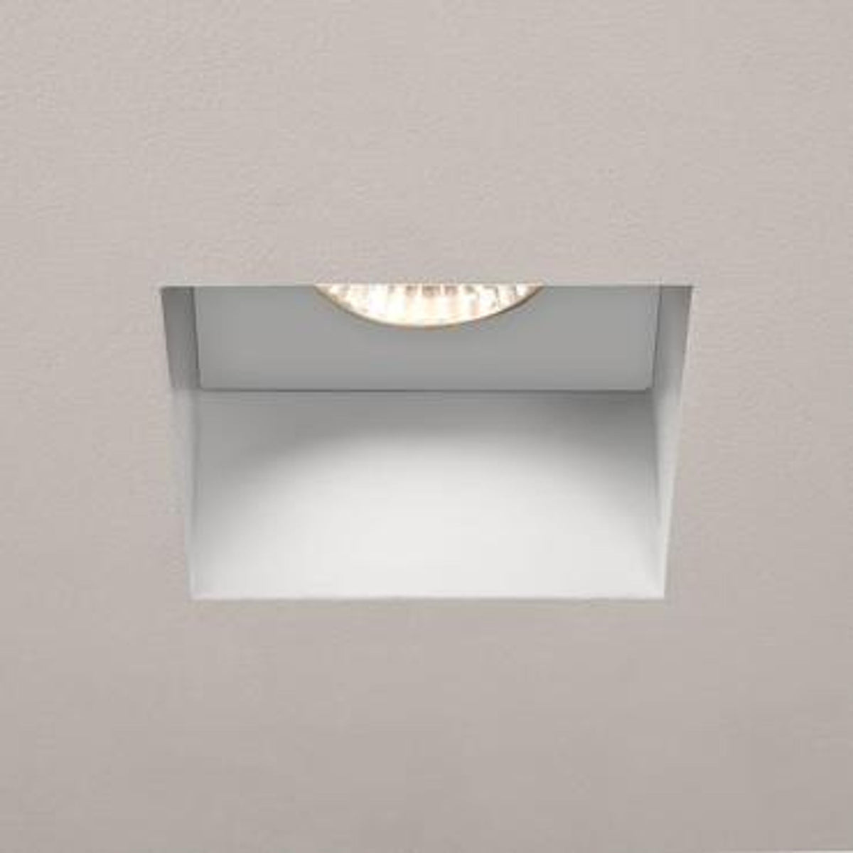 RENDL Outlet TRIMLESS SQ  white  230V LED GU10 7W IP65 5670 1