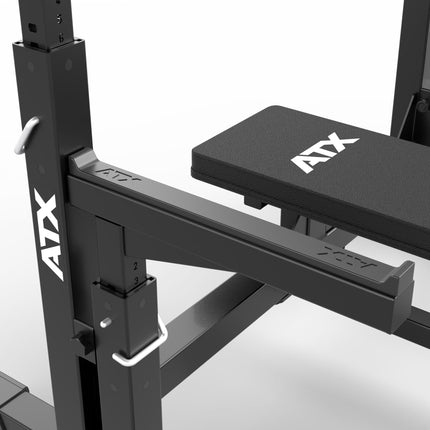 Flat Bench Press
