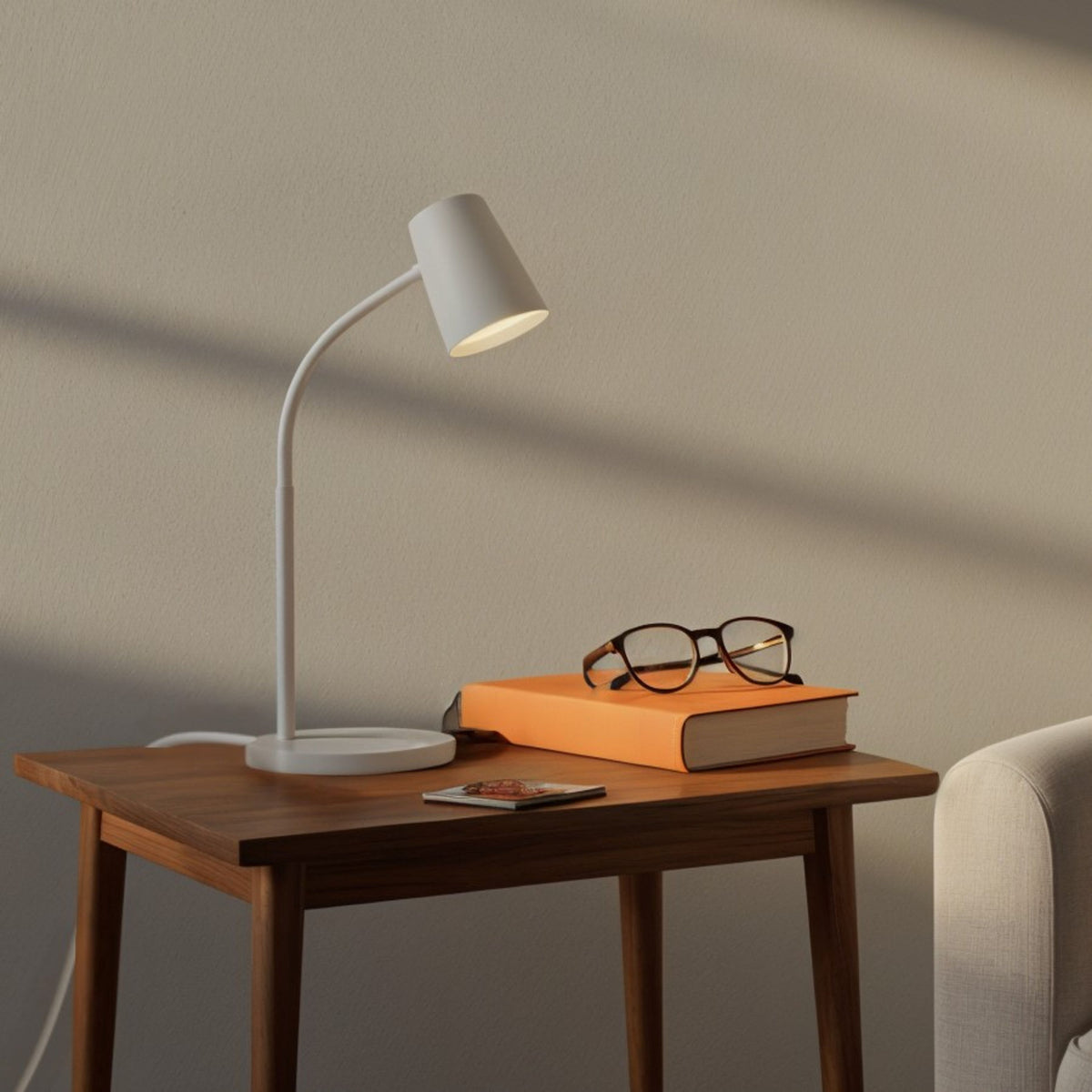 RENDL table lamp VERINA table white  230V LED 4.5W 100°  3000K R14284 5