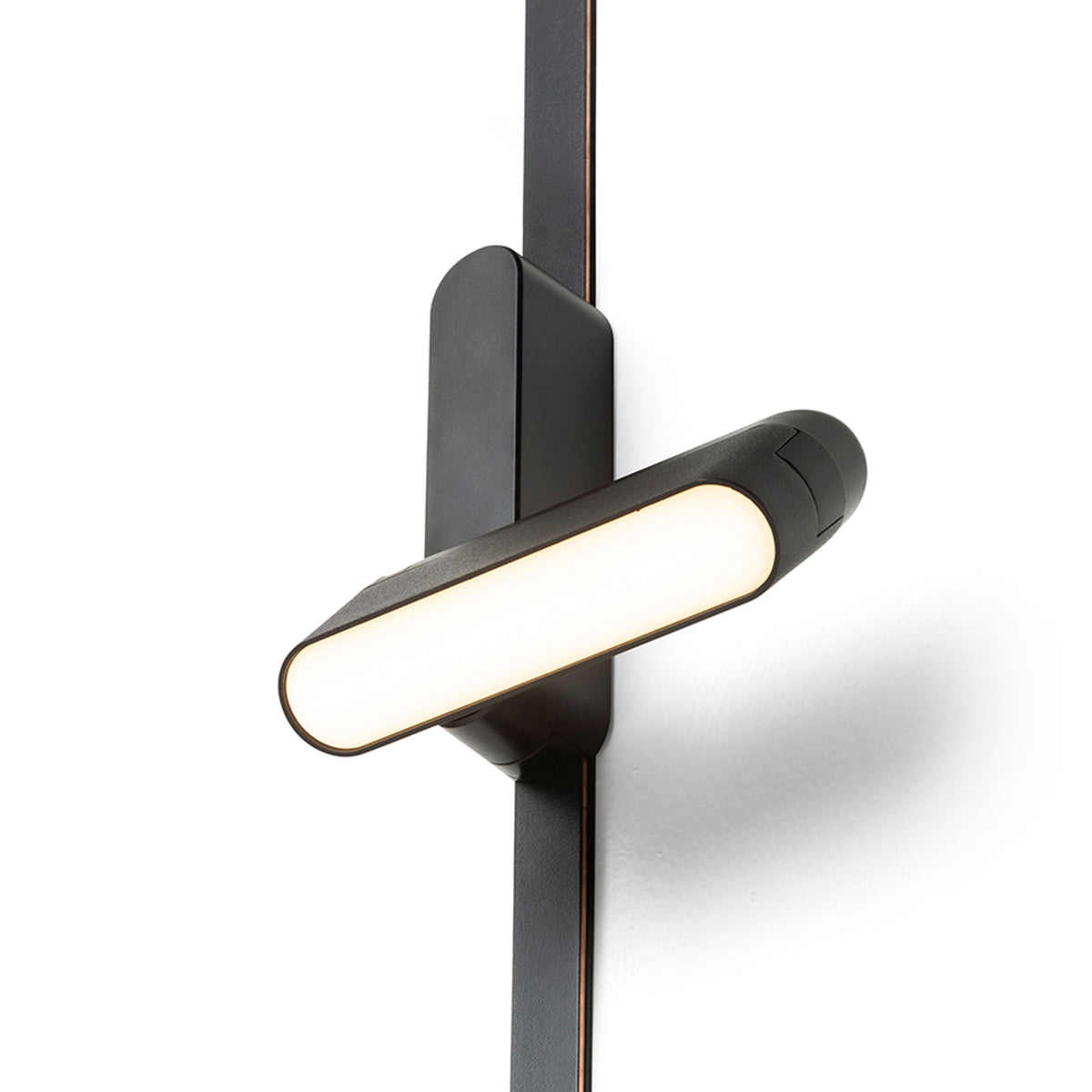 RENDL Ultra-thin track system OXONIA 11 with tilt-function for the VEGA/WAVE system black  24= LED 6W 110°  3000K 4000K 6500K R14321 11